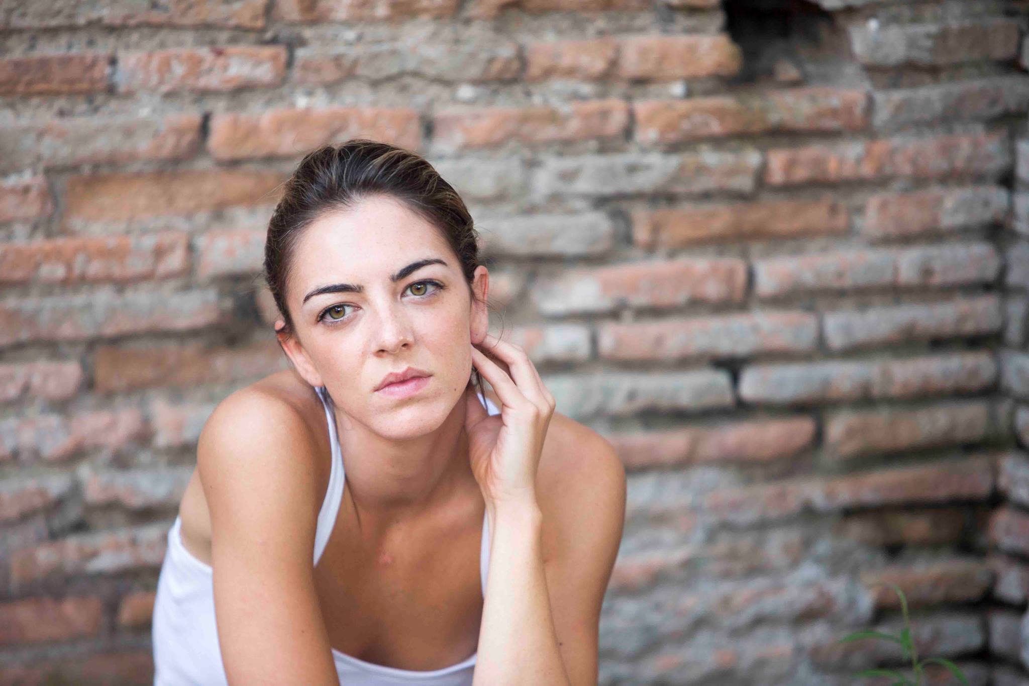 giulia-and-a-bagnoli-per-la-stranezza-del-padre-roberto-vivi-campania