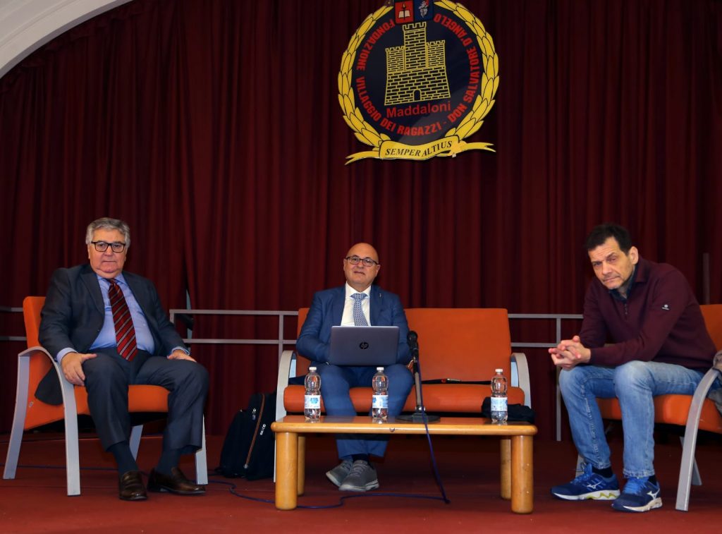 Al Villaggio dei Ragazzi lezioni di legalità con il dr. Eugenio Forgillo,  Presidente della Corte d'Appello di Napoli – Vivi Campania